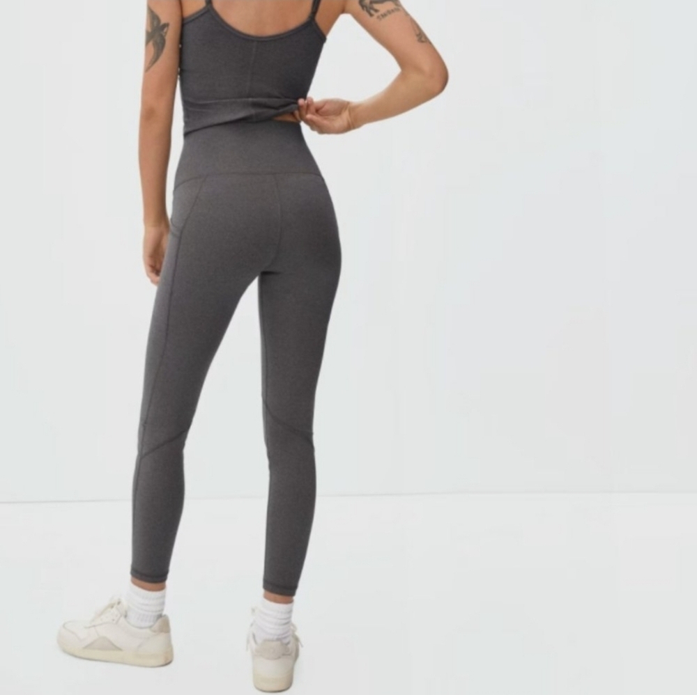 Everlane The Perform Pocket Leggings Size Small - Picture 4 of 13